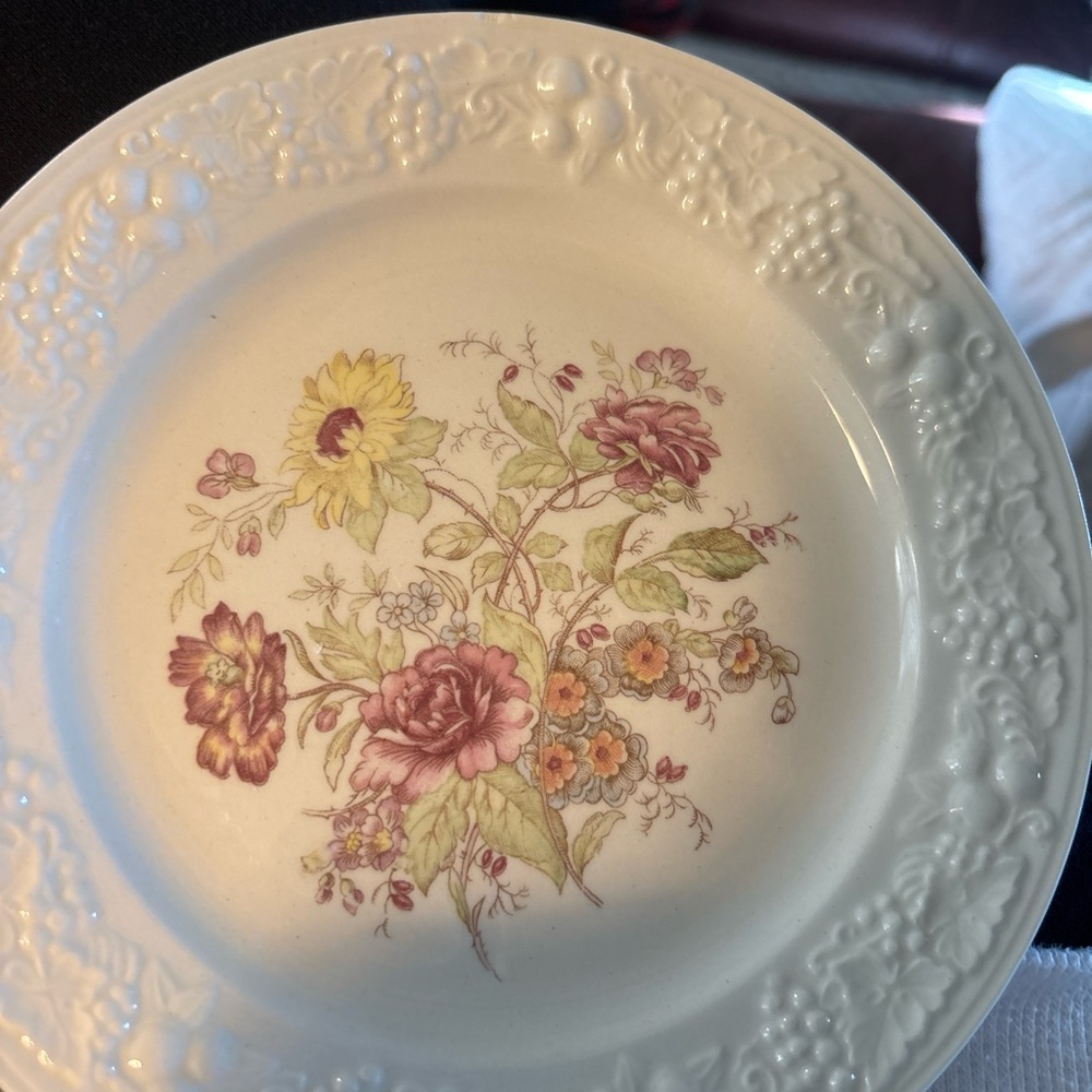 Floral Embossed Dinner Plate